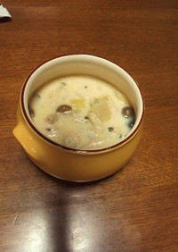 鶏団子豆乳味噌スープ