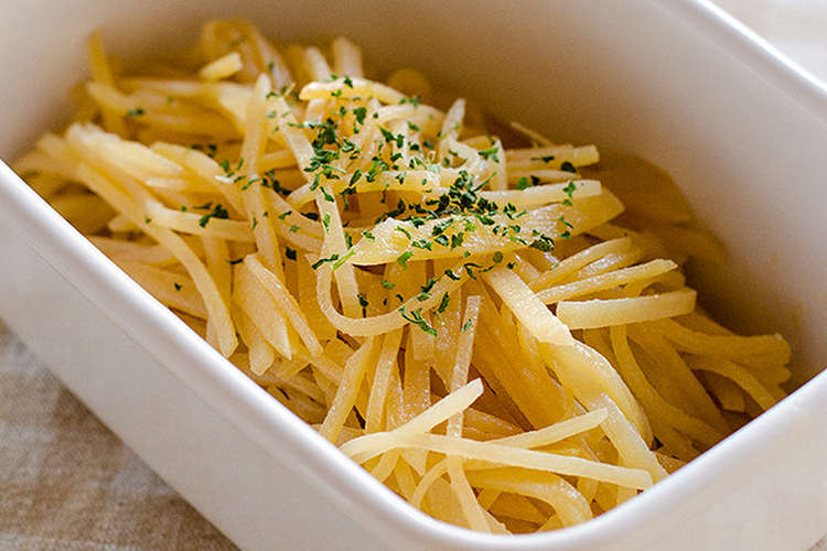 お弁当にも じゃが芋のガーリックバター レシピ 作り方 By サンクゼール クックパッド 簡単おいしいみんなのレシピが364万品