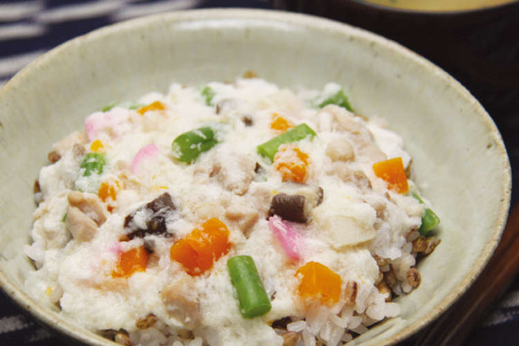 白だしでメチャ旨 具沢山のとろろご飯 丼 レシピ 作り方 By 味とこころ クックパッド 簡単おいしいみんなのレシピが378万品
