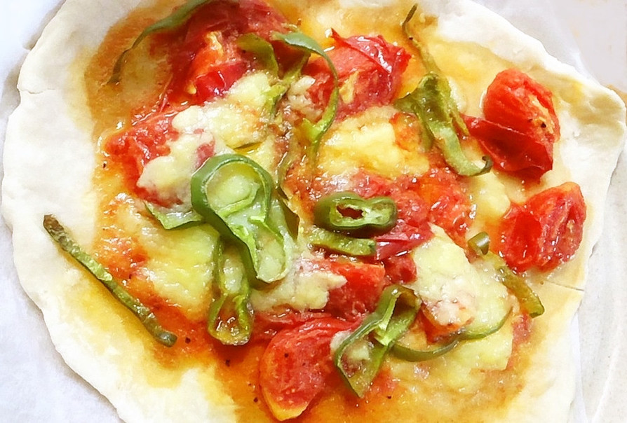ベジタリアンのポテチーズピザの画像
