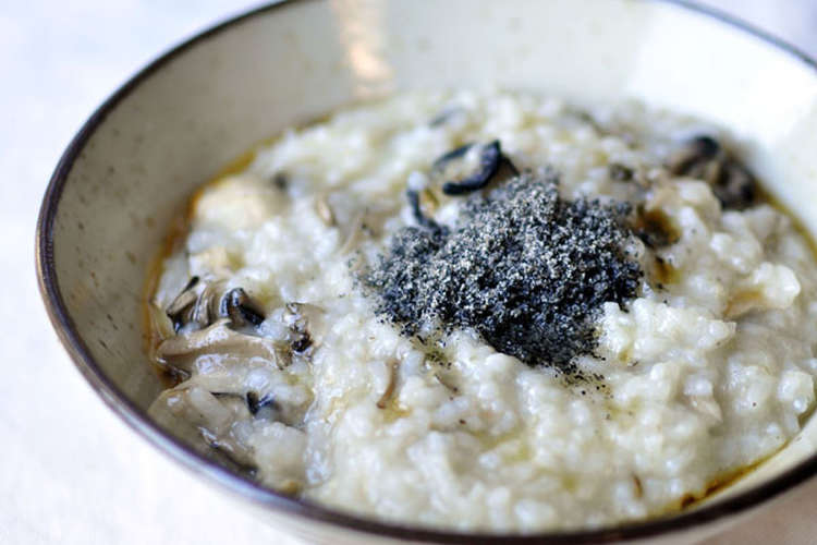 韓国料理ーカキと舞茸のお粥 レシピ 作り方 By 白成珍 クックパッド 簡単おいしいみんなのレシピが373万品