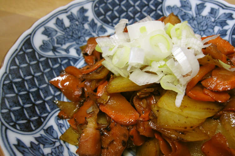 じゃがいもとにんじんとニンニクの炒め物 レシピ 作り方 By Cheeeel クックパッド 簡単おいしいみんなのレシピが364万品