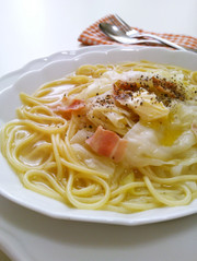 キャベツ&ベーコンの塩バタースープパスタの写真