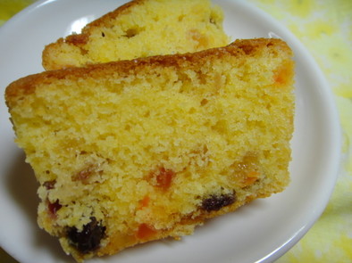 ドライフルーツパウンドケーキの写真
