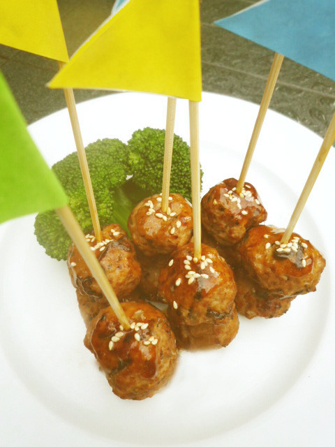 ★話題入り★塩こんぶのうまみ肉団子♪