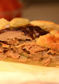 ムレオオフウセンタケと豚挽き肉のパイ