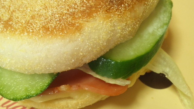 乗せて焼くだけ イングリッシュマフィン レシピ 作り方 By ソラユリダイ クックパッド 簡単おいしいみんなのレシピが351万品