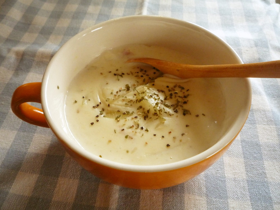 じゃがいもベーコン★食べるクリームスープの画像