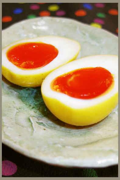 カレー研究会報告！カレー味の味玉半熟煮卵の写真