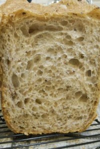 16穀入りフランス食パン