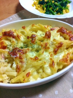 簡単ヘルシー♪とろ~り豆乳グラタン。