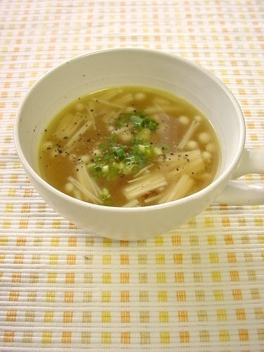 えのきの簡単スープ。の画像