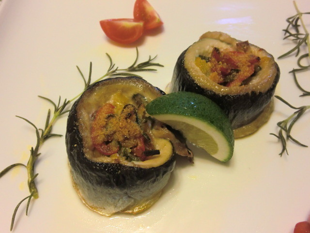 秋刀魚とパプリカのロール焼きの画像