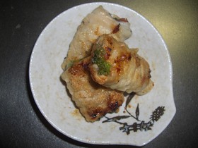 大葉とねり梅の豚肉巻き