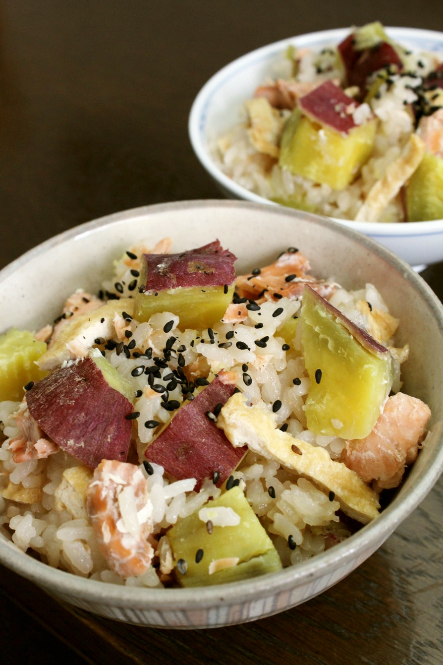 もち米入り！さつま芋・秋鮭の炊込みご飯の画像