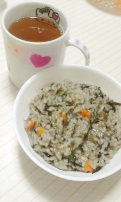 海苔の佃煮とひじきのお粥
