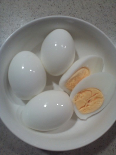 簡単ツルン♪ゆで卵の作り方の写真