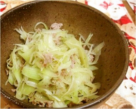 青パパイヤの炒め物