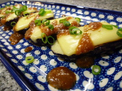焼き茄子のチーズ味噌田楽の写真
