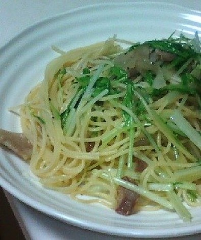 水菜と豚肉のペペロンチーノ風パスタ☆の写真