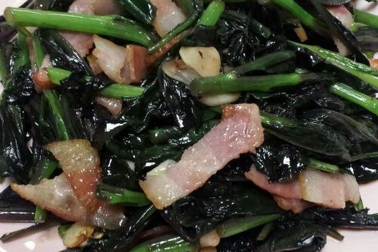 金時草 ハンダマ とベーコンの炒めもの レシピ 作り方 By あずちもも クックパッド 簡単おいしいみんなのレシピが376万品