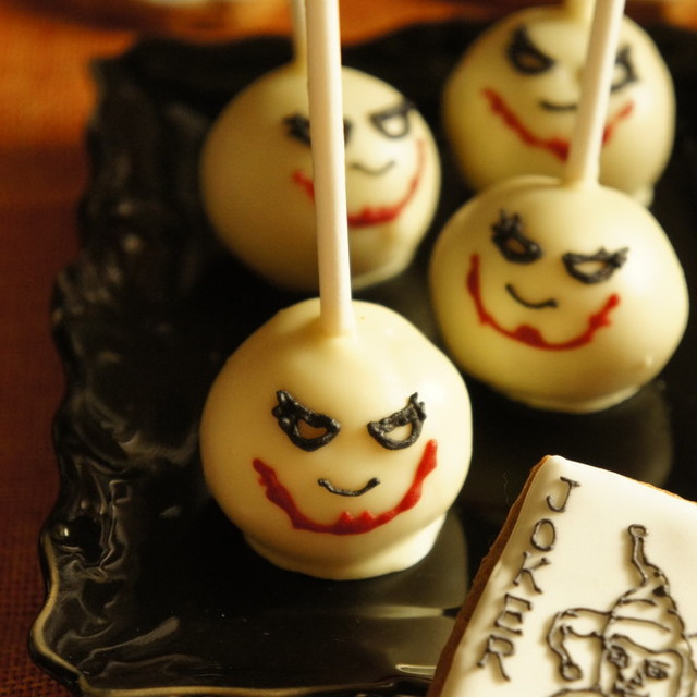 ハロウィン ジョーカーのケーキポップ レシピ 作り方 By オマールえび子 クックパッド