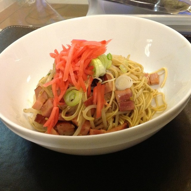 ラーメン焼いちゃいました レシピ 作り方 By Sweeterm クックパッド 簡単おいしいみんなのレシピが372万品