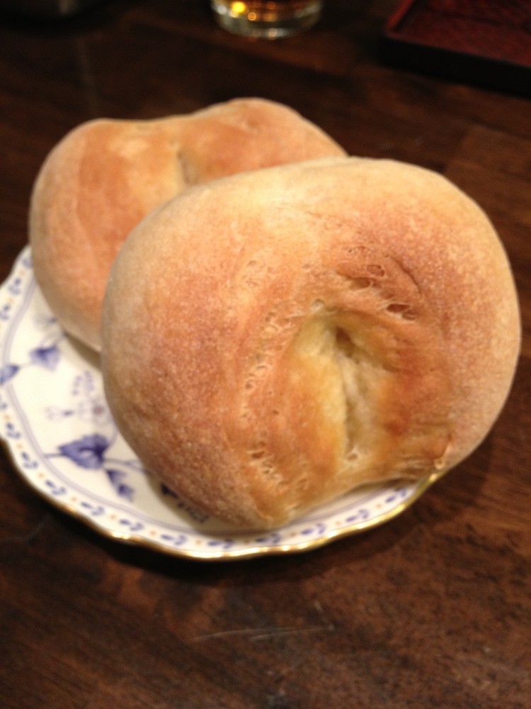 いつものパン（全粒粉入り）の画像