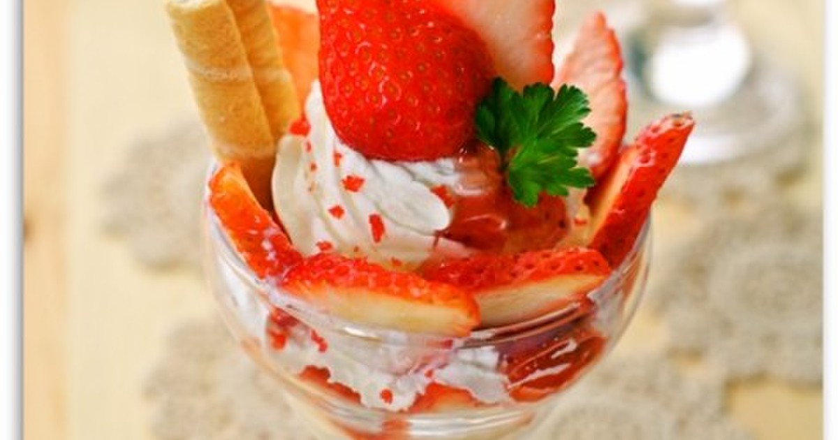 超簡単 ミニいちごパフェ トライフル レシピ 作り方 By ももら クックパッド 簡単おいしいみんなのレシピが350万品