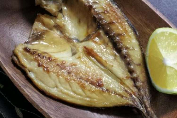 魚食にかえる フライパンで焼き魚 レシピ 作り方 By 干物嫁 クックパッド