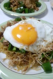 ソースブレンド!屋台風こってり焼きそば。の写真