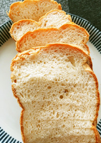 ホームベーカリーで 米粉食パン