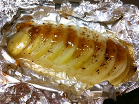 お家で居酒屋メニュー☆玉ねぎのホイル焼き