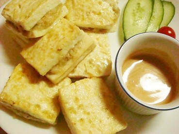 チーズとツナの豆腐はさみ焼きの画像