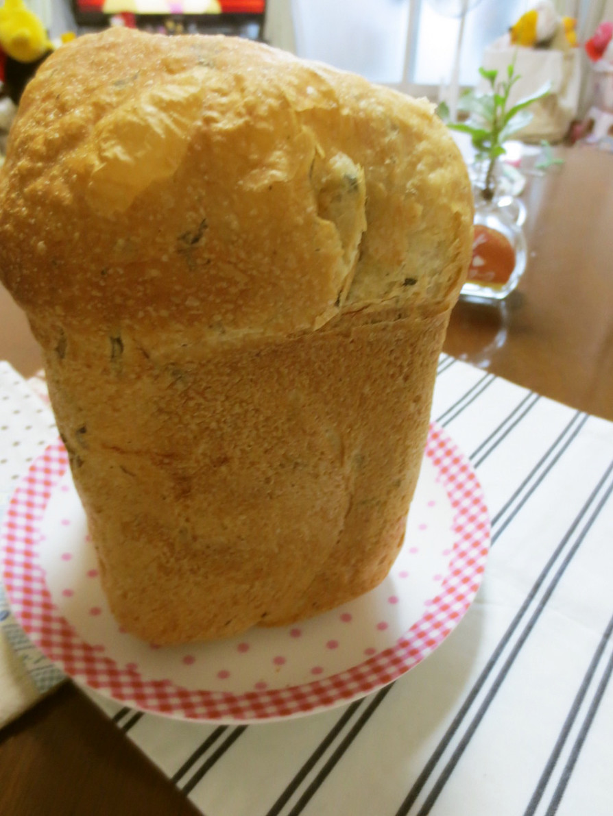 簡単☆ＨＢで春菊とハーブソルトの食パンの画像