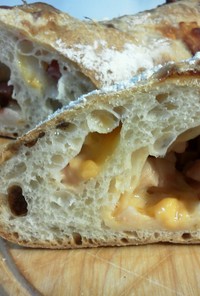 天然酵母のバゲット！ベーコン&チーズ