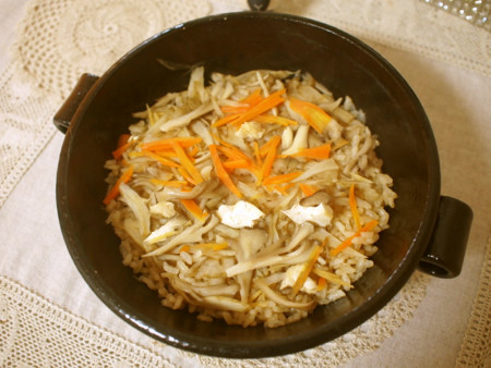 ごぼうと生姜の炊き込みご飯の画像
