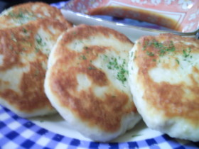 ふわふわ☆はんぺん入りチキンポテトバーグ
