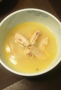 冬場のお肌に潤いを　鶏白湯スープ