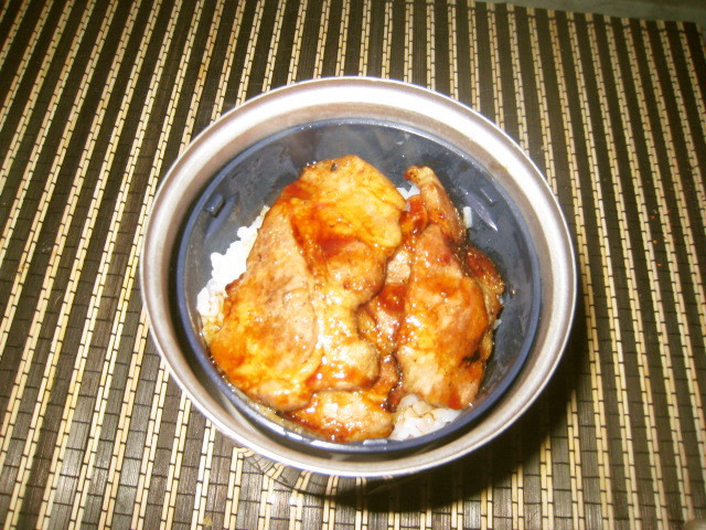 豚丼(かば焼き風)の画像