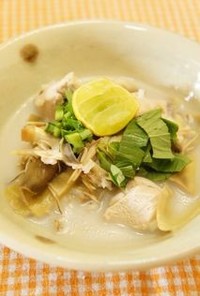 バナナの花とチキンのスープ＠カンボジア