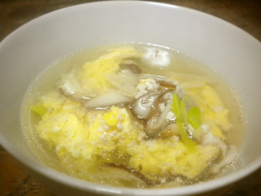 ガラスープ(挽肉と椎茸の卵スープ)の画像