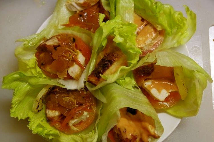 ローストチキンのレタス巻き レシピ 作り方 By Ayujicook クックパッド 簡単おいしいみんなのレシピが355万品