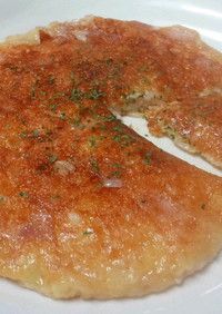 フライパンで★焼きチーズのケチャご飯ピザ