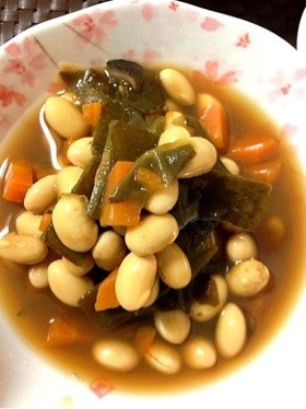 圧力鍋で簡単!大豆と昆布の煮物!