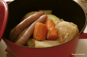 簡単おまかせ、丸ごと野菜とキャベツ煮込み