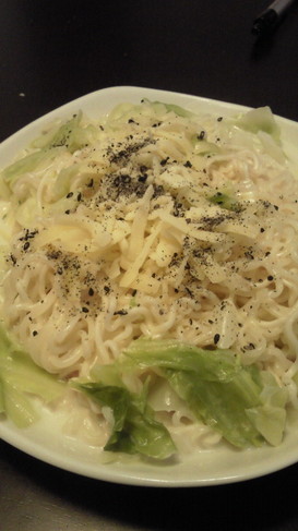 即席豚骨乳ラーメン*とろけるキャベツ入り