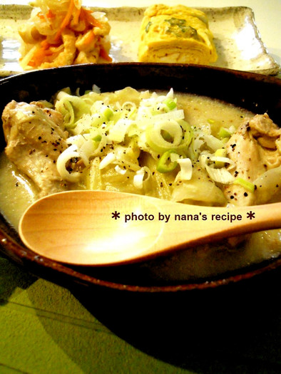 手羽元と豆乳の美肌スープの写真