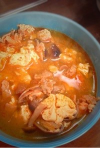 スンドゥブチゲー韓国の豆腐のスープ