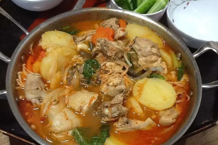 韓国料理 タットリタン 鶏の辛鍋 レシピ 作り方 By ホヨック クックパッド 簡単おいしいみんなのレシピが361万品